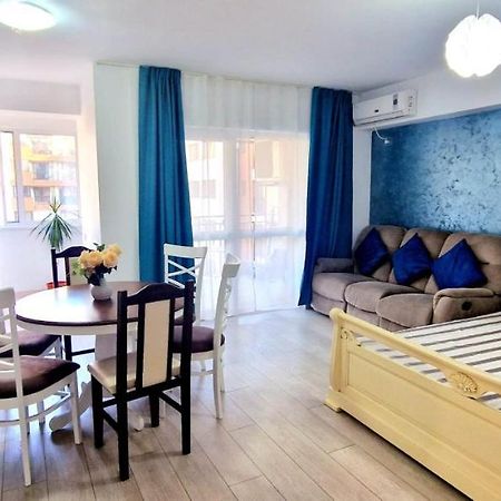 Big & Cosy Apartment With 3 Double Beds & 2 Bathrooms Iasi Exterior foto